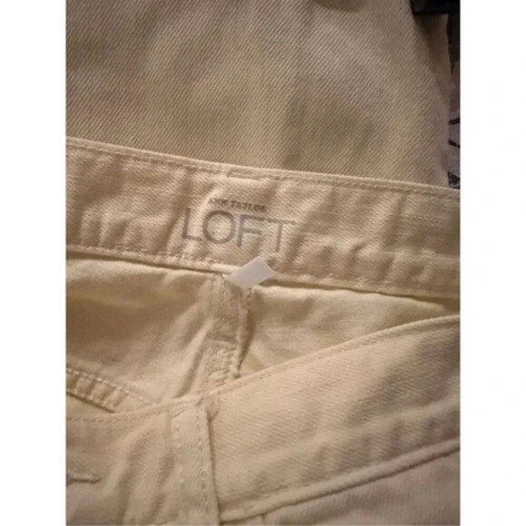 Ann Taylor Loft Boyfriend Yellow Denim Jeans Size 26/2 - Picture 5 of 8